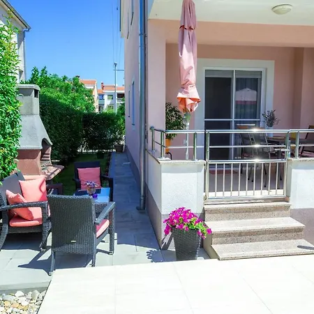 Poolincluded - Private Pool Villa Apartment Vigo * Zadar